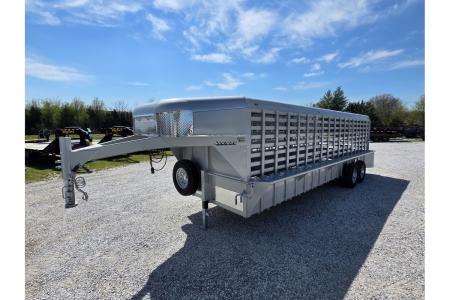 New 2026 Calico Trailers 6'8X24 TANDEM GN RANCH KING LIVESTOCK W/ BRUSH FENDERS/ 2 CUT GATES/