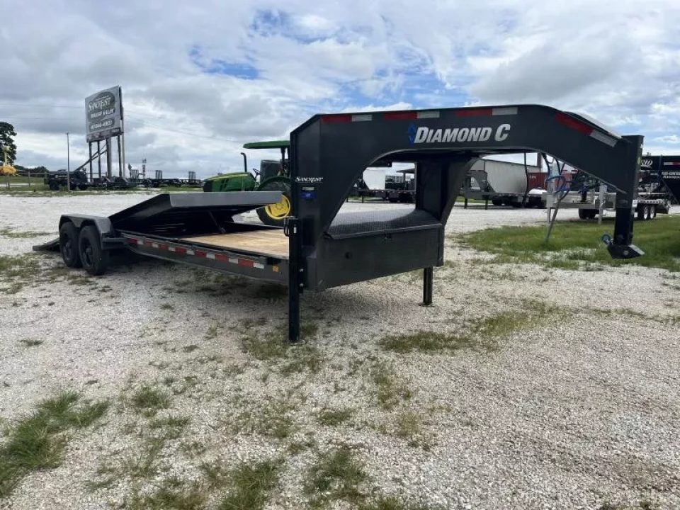 New 2025 Diamond C Trailers 82x26 20K Diamond C HDT210 Gravity Tilt w/ 17.5 Wheels and Tires