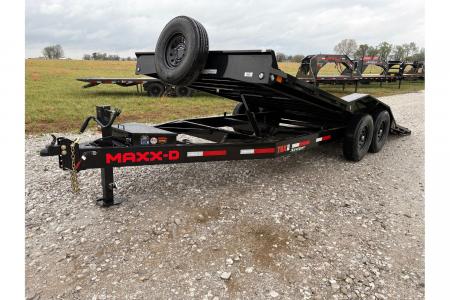 New 2026 MAXX-D 102x20 Tandem 14K Tilt W/ Drive Over Fenders