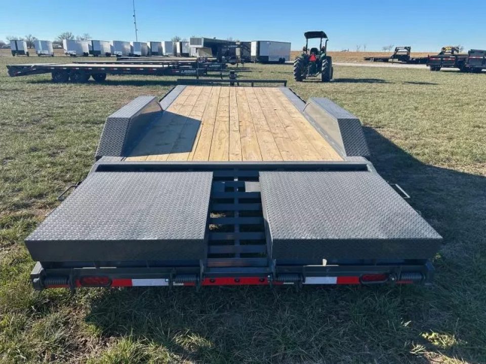 New 2026 Lamar Trailers 102x22 Tandem 14K Equipment Trailer w/ Drive Over Fenders & Max Ramps