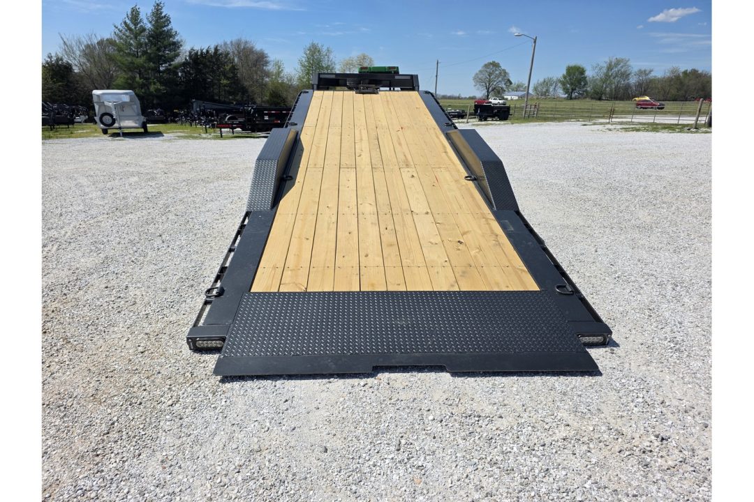 New 2026 MAXX-D 102x24 TANDEM 18K GN FULL TILT W/ DRIVE OVER FENDERS, WINCH PLATE & WIRELESS REMOTE
