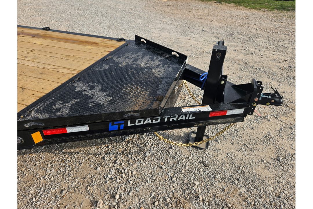 New 2026 Load Trail 83X22 TANDEM 14K EQUIPMENT HAULER W/FULL TONGUE TOOLBOX & MAX RAMPS