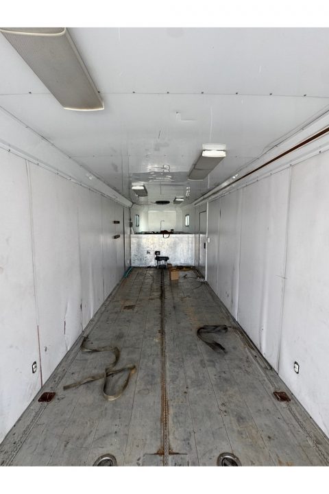 Used 2014 Featherlite Trailers 2014 FEATHERLITE 102X40 GOOSENECK TOY HAULER 8FT TALL