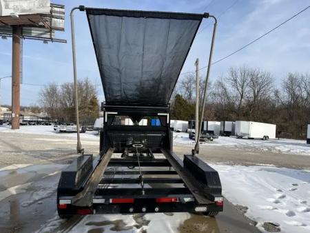 Used 2024 MAXX-D 83x14 Roll Off w/ 17.5 Wheels/ 16ply tires/ Hydro Jacks/ Wireless Remote