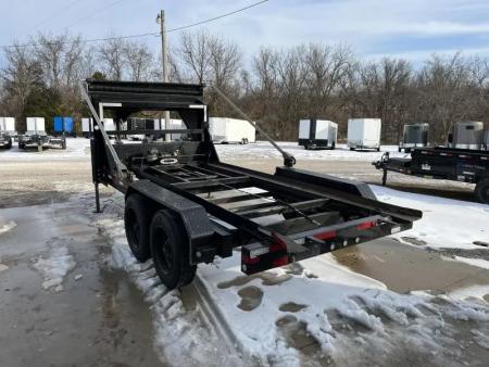 Used 2024 MAXX-D 83x14 Roll Off w/ 17.5 Wheels/ 16ply tires/ Hydro Jacks/ Wireless Remote