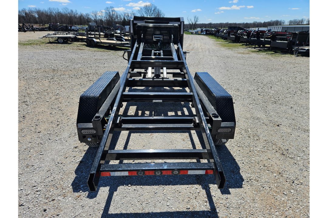 New 2026 Load Trail 83X14 TANDEM 14K GOOSENECK ROLLOFF W/17.5K WINCH