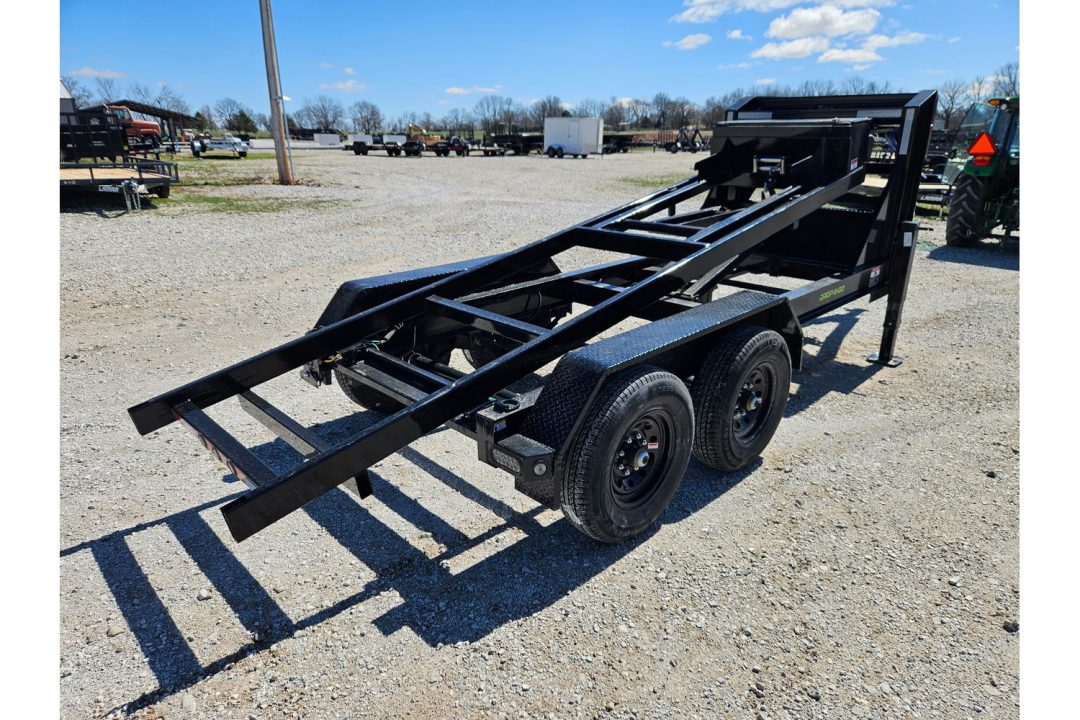 New 2026 Load Trail 83X14 TANDEM 14K GOOSENECK ROLLOFF W/17.5K WINCH