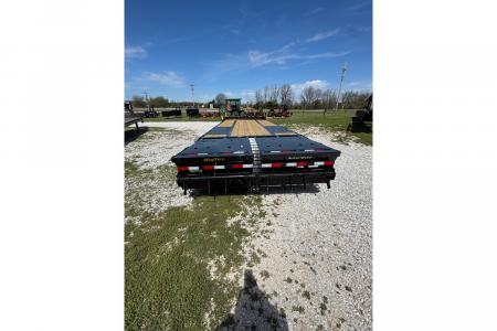 New 2025 Big Tex Trailers 102X25 TANDEM 23.9K DECKOVER PINTLE W/ MAX RAMPS