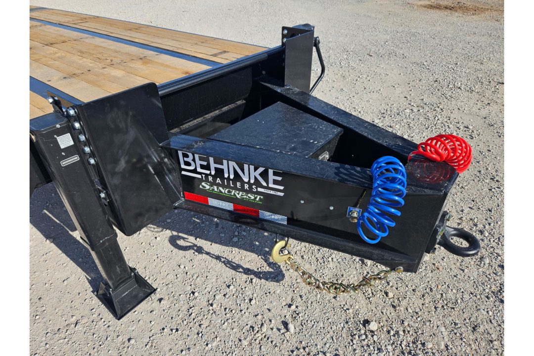 New 2026 Behnke 102X31(25+6) TANDEM 45K PINTLE W/22.5K AIR BRAKE AXLES & AIR ASSIST RAMPS