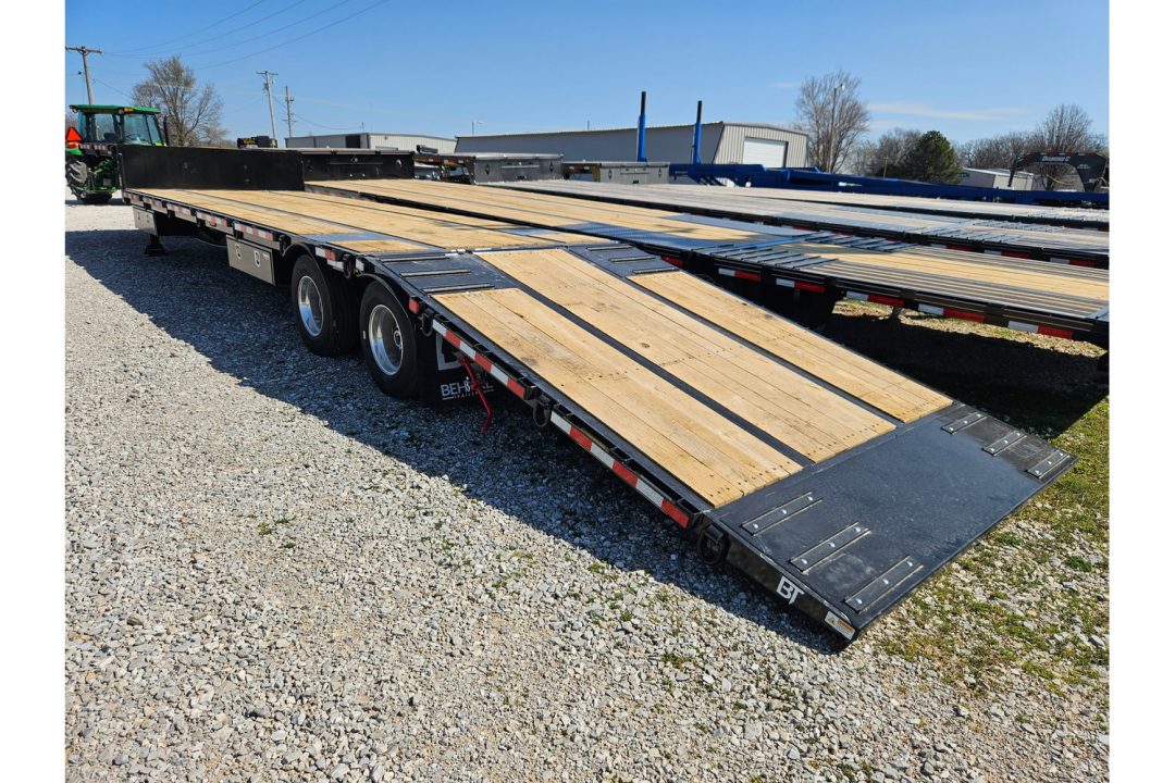 New 2026 Behnke 102X46(36+10) TANDEM 60K STEP DECK W/12FT HYDROTAIL & AIR BRAKES