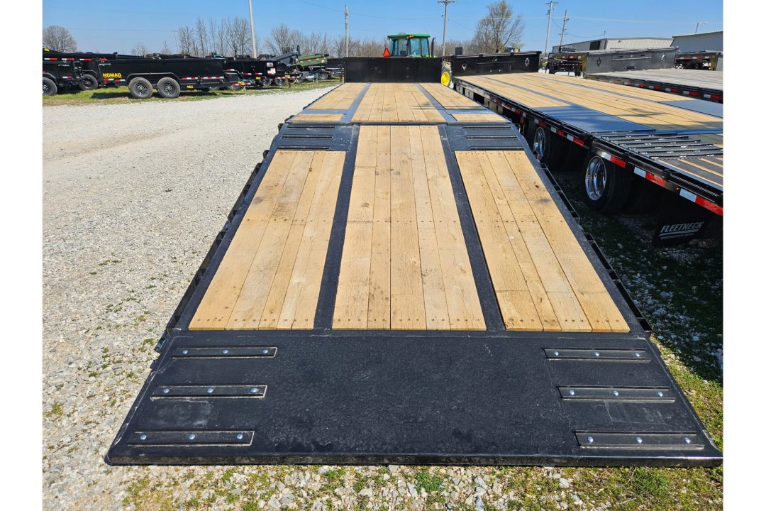 New 2026 Behnke 102X46(36+10) TANDEM 60K STEP DECK W/12FT HYDROTAIL & AIR BRAKES