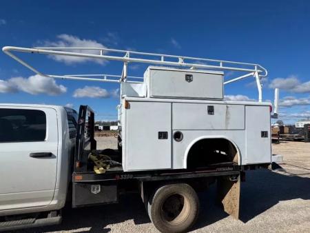 Used 2015 Reading FITS RAM OR 17 NEWER FORD Service Bodies