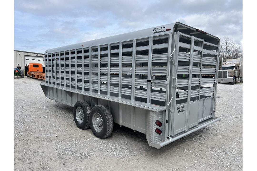 New 2026 Calico Trailers BRUSH FENDER GN 6'8X20X6'6" METAL TOP 4' NOSE 2- CUT GATES