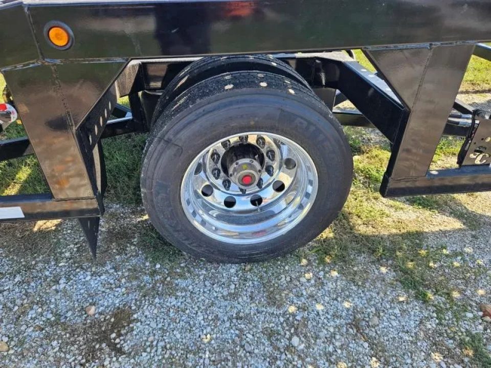 New 2025 Sun Country 102X53 4 CAR SINGLE AIR RIDE AIR BRAKE CAR HAULER W/10GA FLOOR WIDE REAR RAMP & ZINC PRIMER