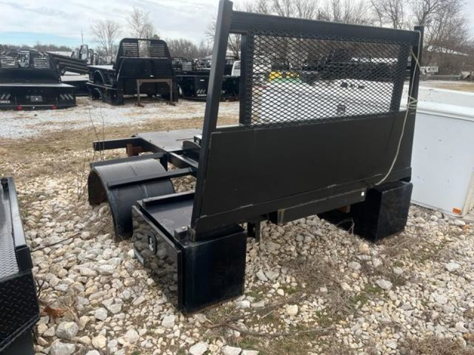 Used 2020 Homemade 60ca hotshot bed