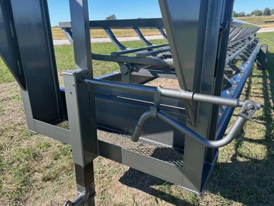 New 2026 Kodiak Tandem 12K GN 36' Hay Trailer