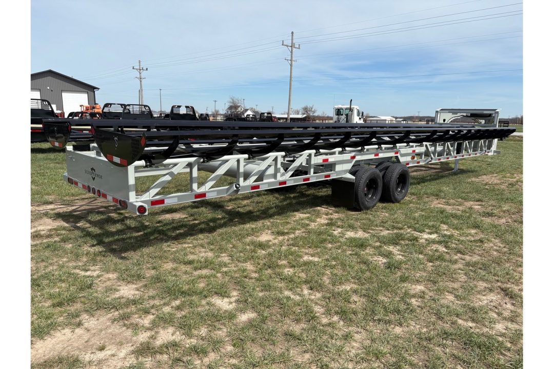 New 2025 SILVERARMOR 8' DUAL ROW HAY TRAILER W/ 10K AXLES HYDRAULIC JACK & TUFF WIRELESS (ON ORDER)