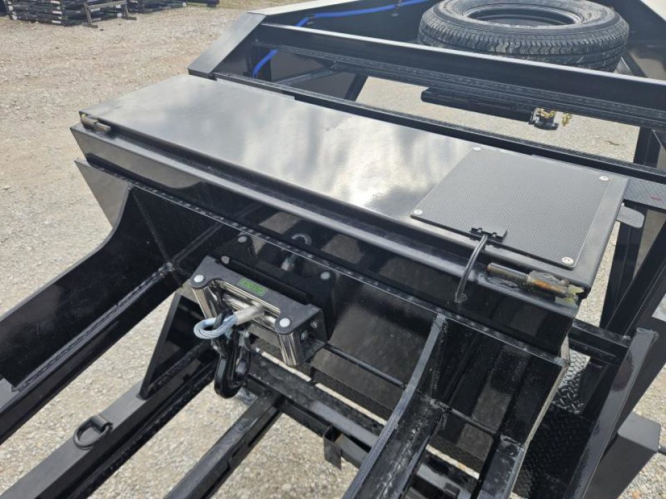 New 2025 Load Trail 83X16 TRIPLE 21K GOOSENECK ROLL OFF TRAILER(FRAME ONLY)