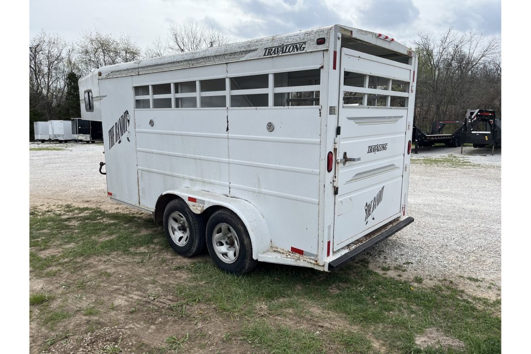 New 2000 Travalong 6'8x14 7' TALL 2 Horse Slant w/ Tac Room