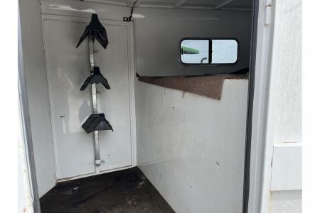 New 2000 Travalong 6'8x14 7' TALL 2 Horse Slant w/ Tac Room