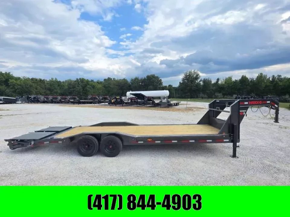 New 2026 MAXX-D 102 X 26 H8X TANDEM HD GN CH W/ 4' DOVE/ MAX RAMPS/ DRIVE OVER FENDERS