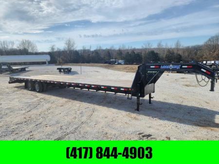 Used 2017 Load Trail 102  x 40' Heavy Duty Gooseneck 2-12,000 lb Axles w/Under Frame Bridge / DISC BRAKES