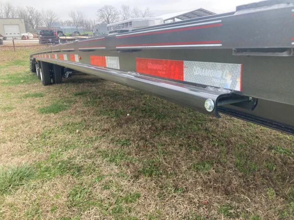 New 2026 Diamond C Trailers C 102X53 TANDEM 40K HYDROTAIL W/ HYDROJACKS, 72" SPREAD, AIR RIDE FRONT LIFT AXLE & RATCHET RAIL