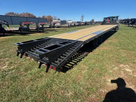 New 2026 Big Tex Trailers 102x40 Tandem 15.9K GN 5FT DOVE STAND UP RAMPS