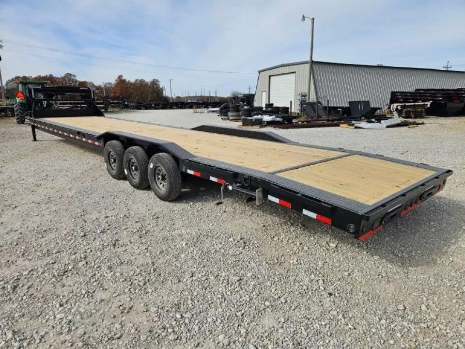 New 2026 Load Trail 102X40 TRIPLE 21K GOOSENECK EQUIPMENT HAULER W/SLIDEOUT RAMPS