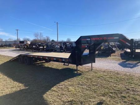 New 2026 MAXX-D 102X32 TANDEM 25.9K GN HYDROTAIL W/ BLACKWOOD RUNNERS, DISC BRAKES, WIRELESS REMOTE & LOAD LIGHTS