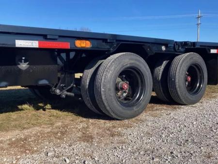 New 2026 MAXX-D 102X32 TANDEM 25.9K GN HYDROTAIL W/ BLACKWOOD RUNNERS, DISC BRAKES, WIRELESS REMOTE & LOAD LIGHTS