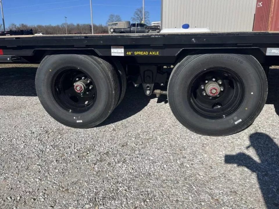 New 2026 Big Tex Trailers 102x40 Tandem 25.9K GN w/ Slide Out Ramps, 2-Speed Jacks 14PLY Tires