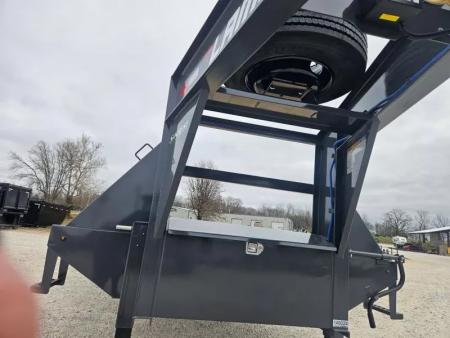 New 2026 Lamar Trailers 102X25 TANDEM DAUL GOOSENECK W/12K AXLES MAX RAMPS & 17.5" 18PLY