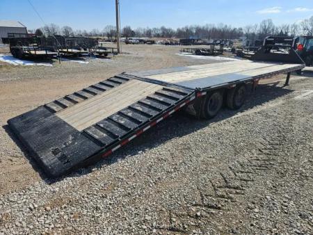 Used 2026 Iron Bull 102x34 TANDEM LO-PRO GOOSENECK W/10K AXLES 9FT HYDROTAIL CLETED & HYDROJACKS