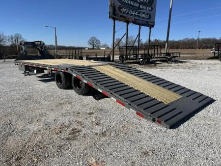 New 2026 Diamond C Trailers 102x32 40K FMAX216 Pacesetter Hydro tail w/ Hydro Jacks/ 17.5 18ply Tires/ Elec/Hydro Brakes