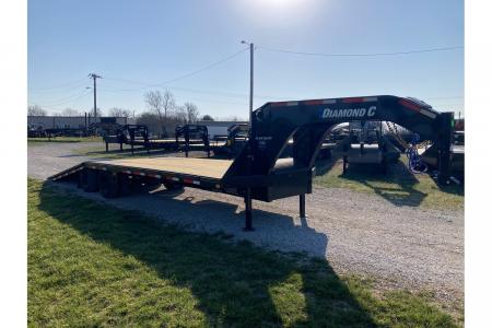 New 2026 Diamond C Trailers 102x30 TANDEM 25.9K GN HYDROTAIL W/ BLACKWOOD RUNNERS, HYDROJACKS, DISC BRAKES & WIRELESS REMOTE