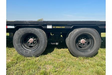 New 2026 Big Tex 102x33 Tandem 23.9K GN Flatbed w/ Sliding Ratchet Rail, 2-Speed Jacks, & Load Lights