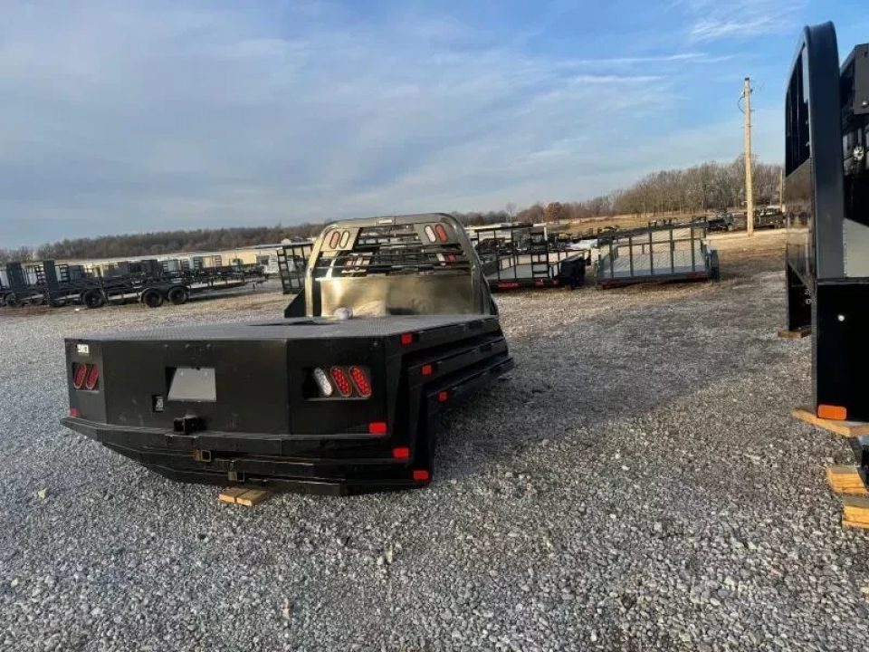 New 2025 903 Truck Beds RD THAT FITS CAB N CHASSIS 60 C/A ANY MAKE