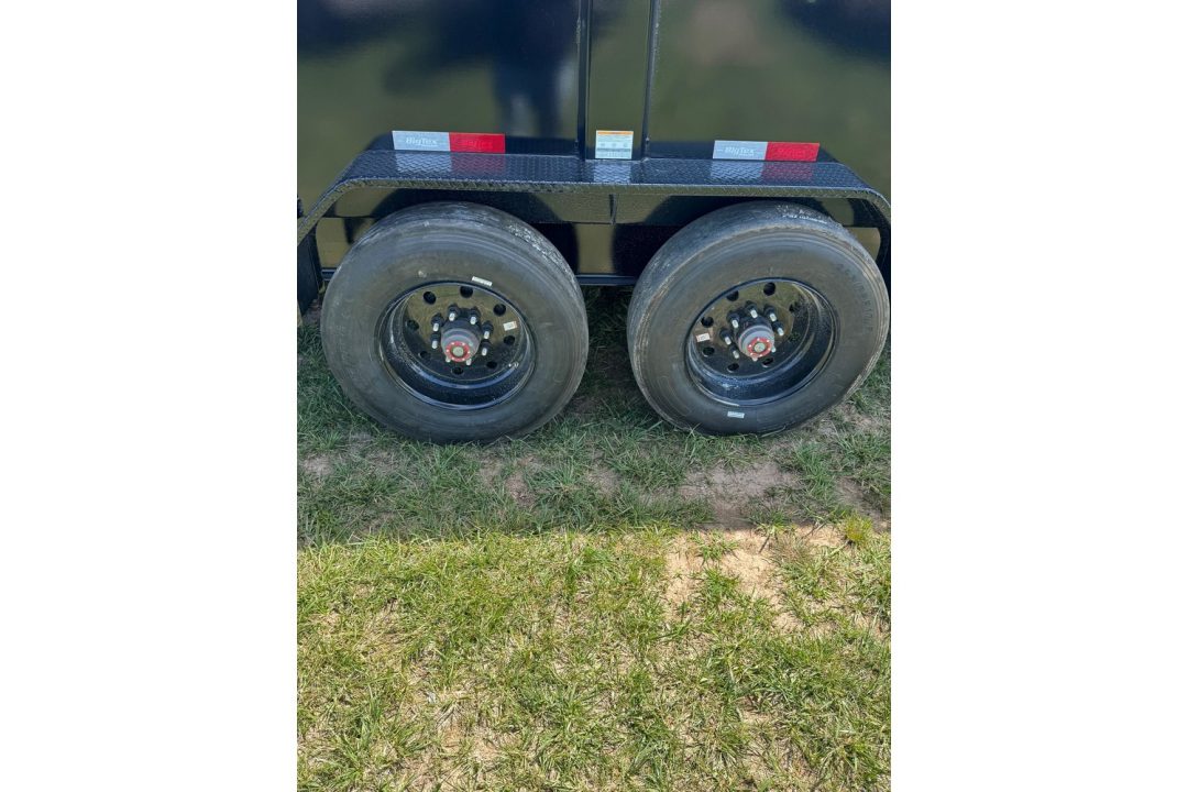 New 2026 Big Tex 83x16 Tandem 22K GN Dump w/ 3' Sides & 7 Gauge Floor