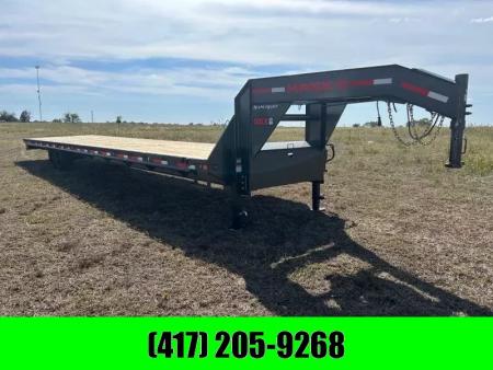 New 2026 MAXX-D 102x40 Tandem 12K GN Straight Deck w/ Slide In Ramps