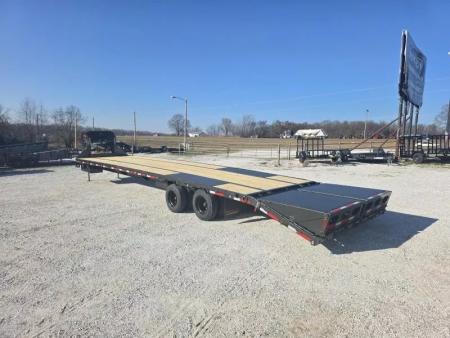 New 2026 MAXX-D 102 X 40 LHX TANDEM GN W/ 5' DOVE/ MAX RAMPS/ HYDRO JACKS/ TORQUE TUBE/ 2-16K AXLES