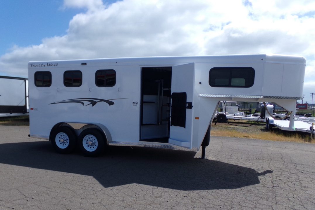 New 2027 Trails West Adventure MX 3 Horse Gooseneck Trailer