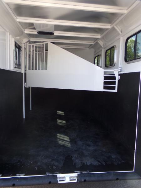 New 2027 Trails West Adventure MX 3 Horse Gooseneck Trailer
