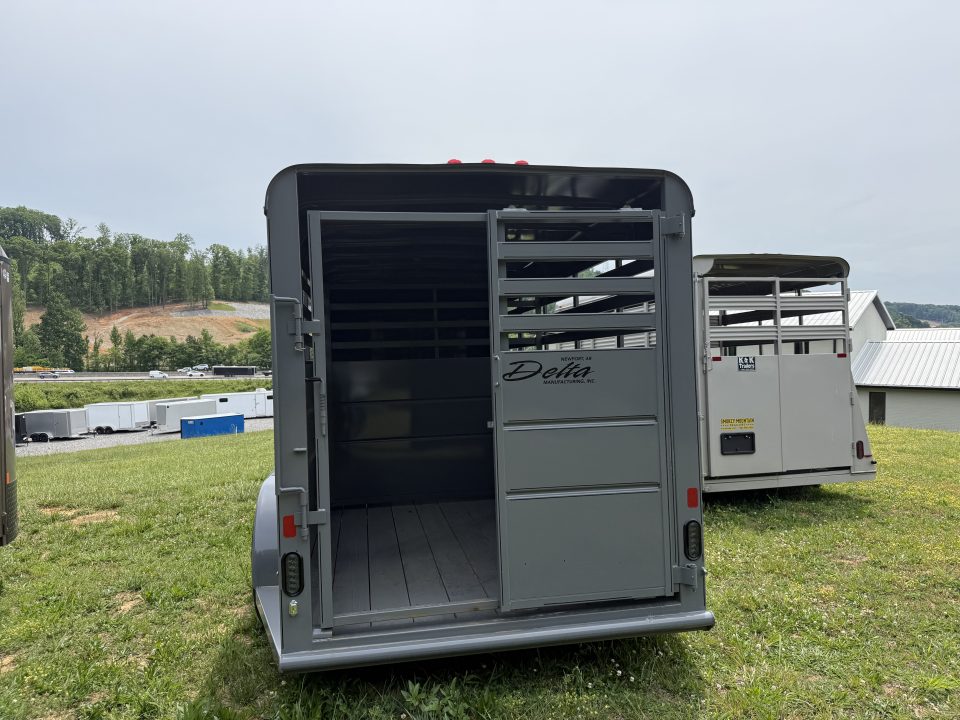 New 2026 Delta Trailers 500 ES 16' 6W 6'6'' TALL NO MATS Stock / Stock Combo Trailer