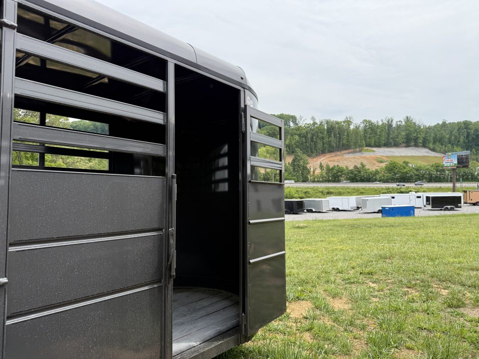 New 2026 Delta Trailers 500ES 16' 6W 7' NO MATS Stock / Stock Combo Trailer