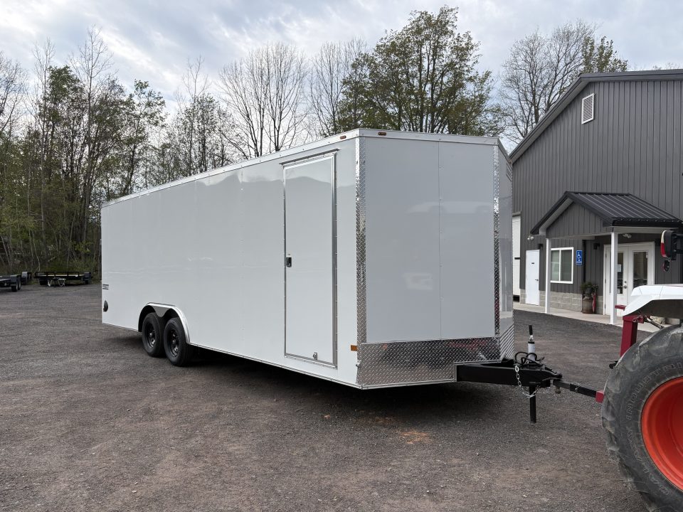 New 2026 Haulmark Passport Deluxe 8.5x24 7' Interior with Beavertail Car Hauler