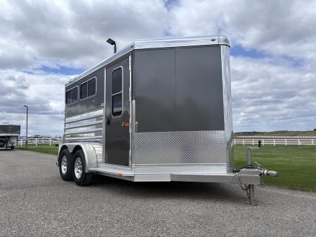 Used 2017 4-Star 2 Horse Slant Load Bumper Pull Horse Trailer