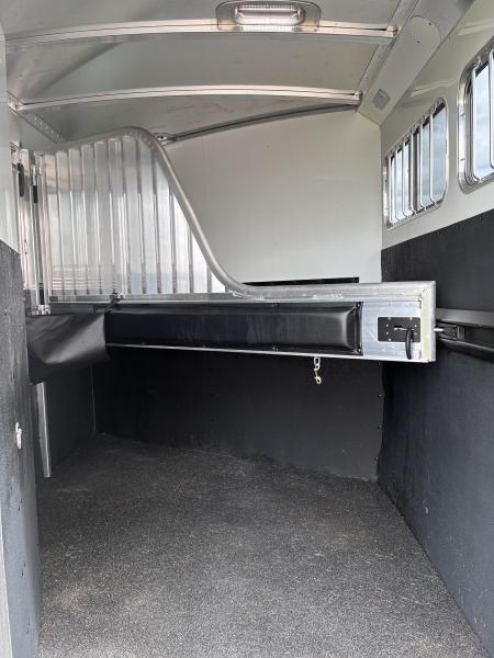 Used 2017 4-Star 2 Horse Slant Load Bumper Pull Horse Trailer
