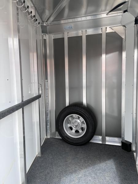 Used 2017 4-Star 2 Horse Slant Load Bumper Pull Horse Trailer