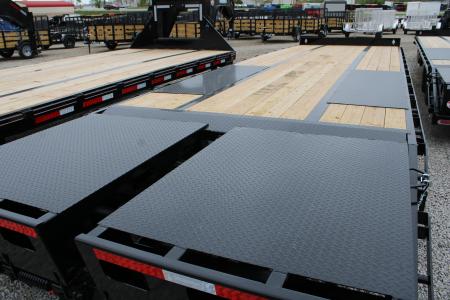 New 2026 Diamond C Trailers 30' PX 25K GVWR STOCK ID 53148 Equipment Trailer